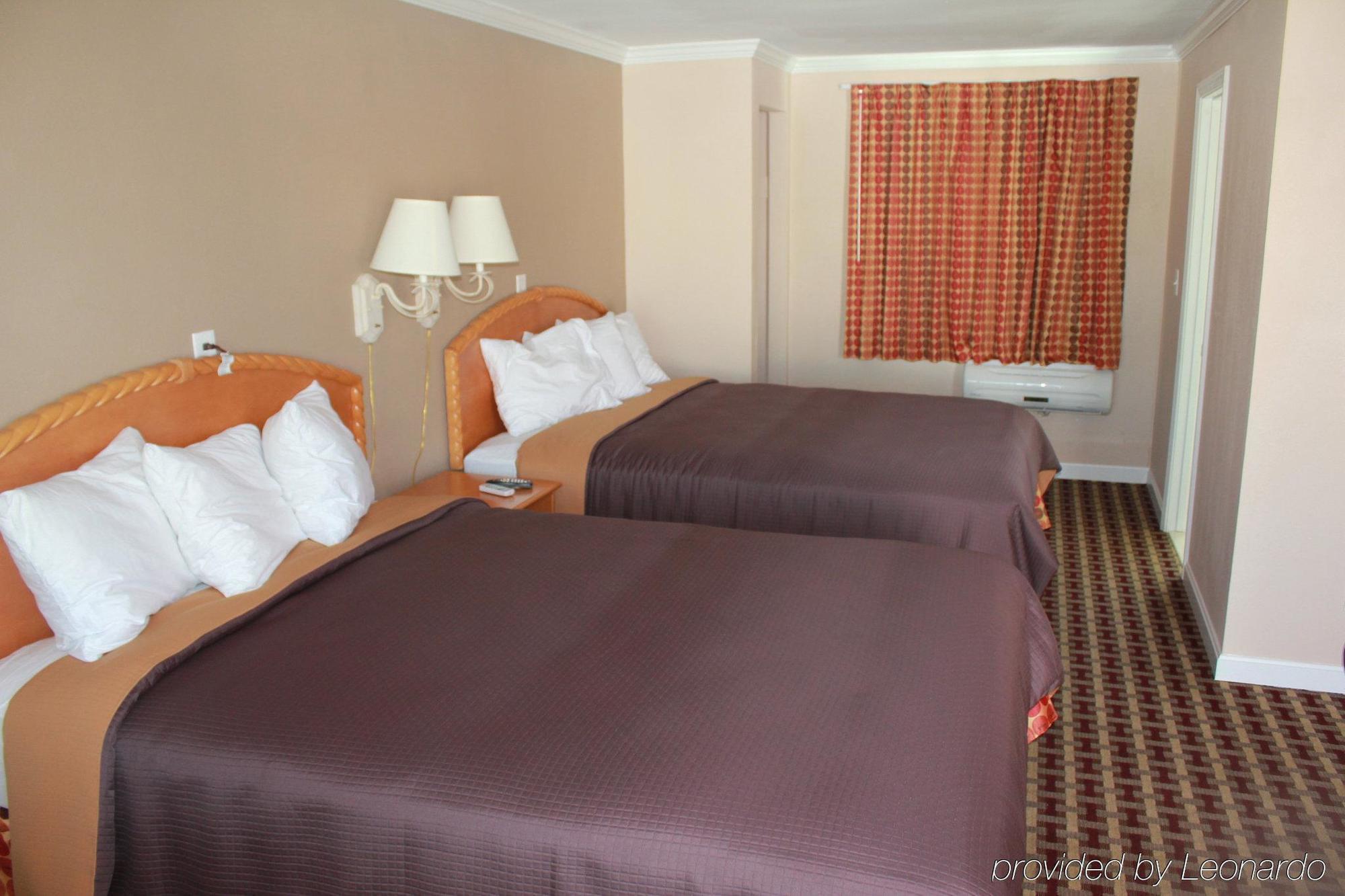 Cape Cod Inn Hyannis Bilik gambar